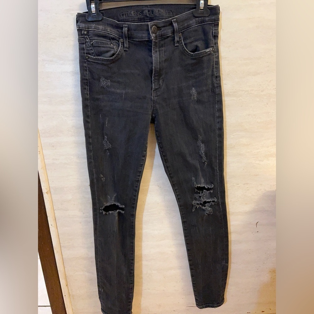 Citizens of Humanity Rocket High Rise
Distressed Skinny Jeans.
